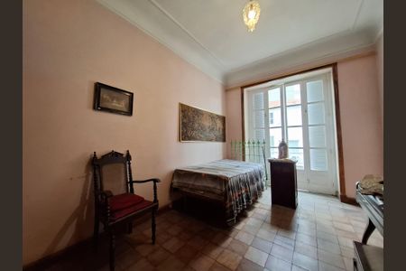 Apartamento à venda com 400m², 5 quartos e 2 vagasQuarto 2