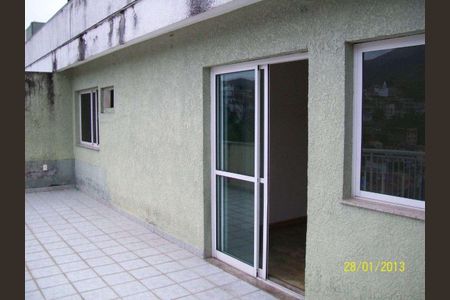 Apartamento para alugar com 221m², 4 quartos e 2 vagas
