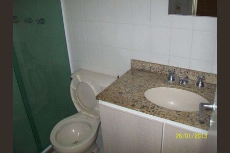 Apartamento para alugar com 221m², 4 quartos e 2 vagas
