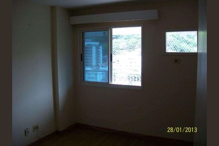 Apartamento para alugar com 221m², 4 quartos e 2 vagas