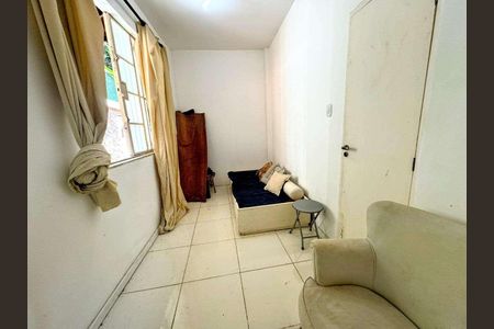 Casa à venda com 410m², 4 quartos e 2 vagas