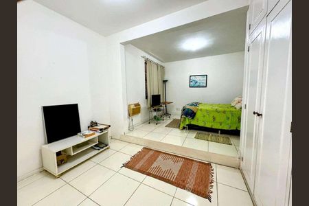 Casa à venda com 410m², 4 quartos e 2 vagas