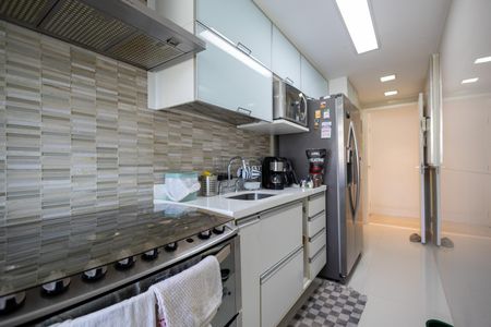 Apartamento à venda com 149m², 2 quartos e 2 vagasCozinha