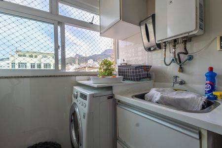 Apartamento à venda com 149m², 2 quartos e 2 vagasÁrea de Serviço