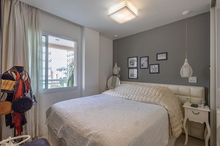 Apartamento à venda com 149m², 2 quartos e 2 vagasSuíte 1