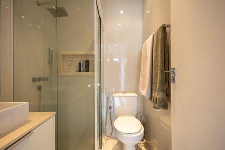 Apartamento à venda com 149m², 2 quartos e 2 vagasBanheiro da Suíte 2