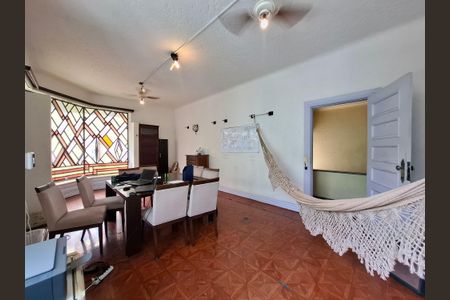 Casa à venda com 240m², 3 quartos e 2 vagasQuarto 1