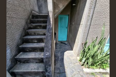 Casa à venda com 240m², 3 quartos e 2 vagasÁrea Externa