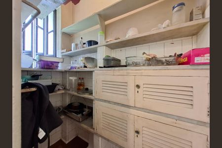 Casa à venda com 240m², 3 quartos e 2 vagasDespensa