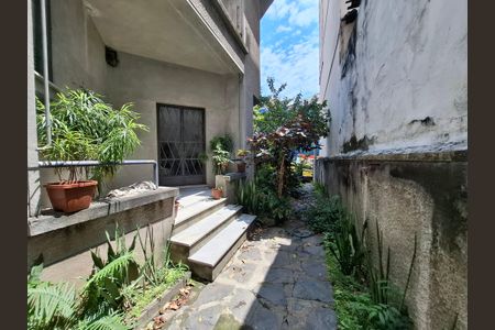 Casa à venda com 240m², 3 quartos e 2 vagasÁrea Externa