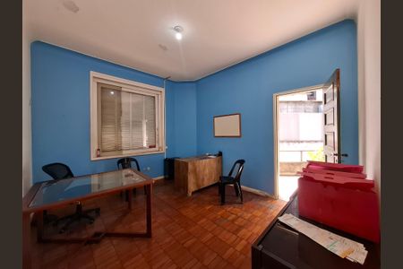 Casa à venda com 240m², 3 quartos e 2 vagasQuarto 2