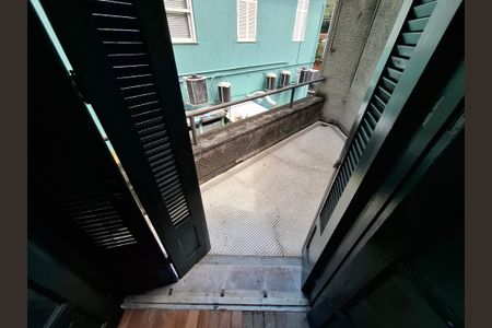 Casa à venda com 240m², 3 quartos e 2 vagasVaranda da Suíte