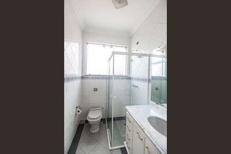 Casa de condomínio à venda com 560m², 4 quartos e 6 vagas Casa de condomínio à venda com 560m², 4 quartos e 6 vagasBanheiro da Suíte 5