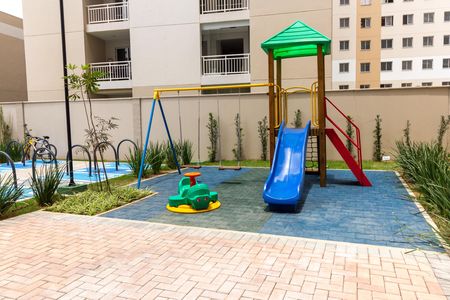 Apartamento para alugar com 35m², 2 quartos e sem vaga Apartamento para alugar com 35m², 2 quartos e sem vagaÁrea comum - Playground