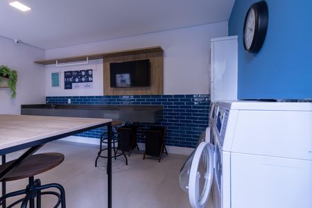 Apartamento para alugar com 35m², 2 quartos e sem vaga Apartamento para alugar com 35m², 2 quartos e sem vagaÁrea comum - Lavanderia