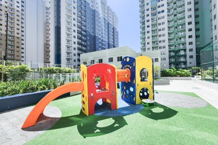 Apartamento à venda com 33m², 1 quarto e sem vagaÁrea comum - Playground