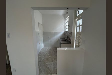 Apartamento para alugar com 60m², 2 quartos e sem vagaCozinha