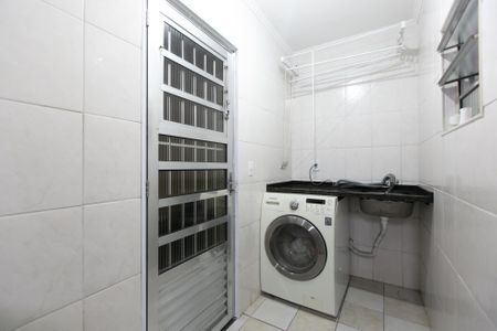 Casa à venda com 65m², 3 quartos e 2 vagasÁrea de Serviço