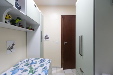 Casa à venda com 65m², 3 quartos e 2 vagasQuarto 2