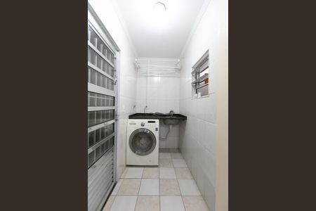 Casa à venda com 65m², 3 quartos e 2 vagasÁrea de Serviço