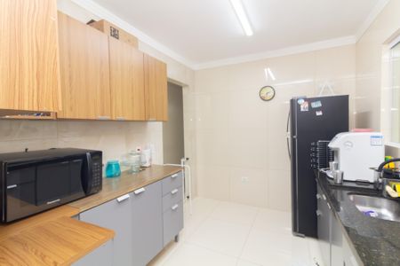 Casa à venda com 65m², 3 quartos e 2 vagasCozinha e Área de Serviço