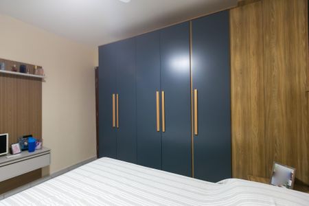 Casa à venda com 65m², 3 quartos e 2 vagasQuarto 3