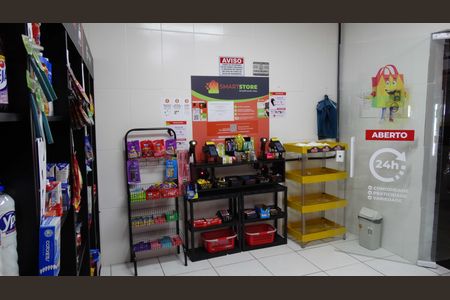 Apartamento para alugar com 37m², 2 quartos e 1 vaga Apartamento para alugar com 37m², 2 quartos e 1 vagaMini Mercado