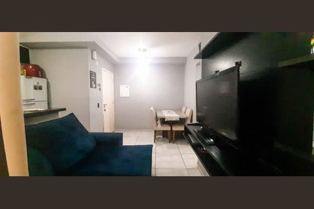 Apartamento para alugar com 37m², 2 quartos e 1 vaga Apartamento para alugar com 37m², 2 quartos e 1 vagaSala de Estar
