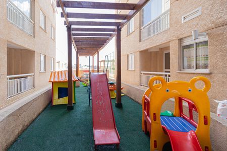 Apartamento para alugar com 37m², 2 quartos e 1 vaga Apartamento para alugar com 37m², 2 quartos e 1 vagaÁrea comum - Playground