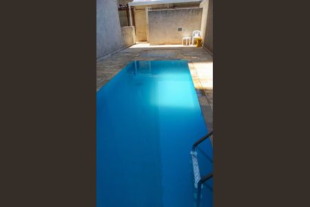 Apartamento para alugar com 37m², 2 quartos e 1 vaga Apartamento para alugar com 37m², 2 quartos e 1 vagaÁrea comum - Piscina