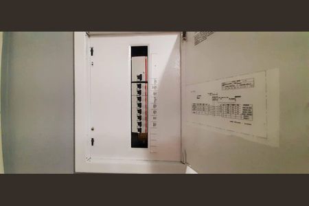 Apartamento para alugar com 37m², 2 quartos e 1 vaga Apartamento para alugar com 37m², 2 quartos e 1 vagaQuadro de Luz