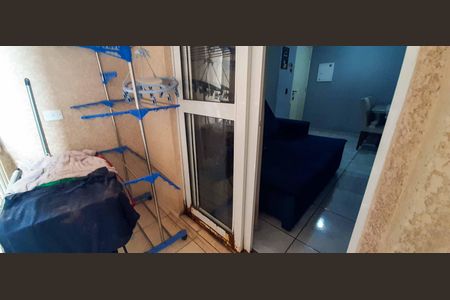 Apartamento para alugar com 37m², 2 quartos e 1 vaga Apartamento para alugar com 37m², 2 quartos e 1 vagaSacada