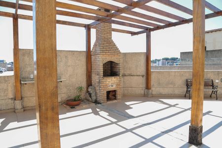 Apartamento para alugar com 37m², 2 quartos e 1 vaga Apartamento para alugar com 37m², 2 quartos e 1 vagaÁrea comum - Churrasqueira