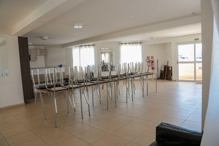 Apartamento para alugar com 37m², 2 quartos e 1 vaga Apartamento para alugar com 37m², 2 quartos e 1 vagaÁrea comum - Salão de festas