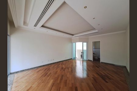 Casa à venda com 853m², 4 quartos e 20 vagas Casa à venda com 853m², 4 quartos e 20 vagasSala tv