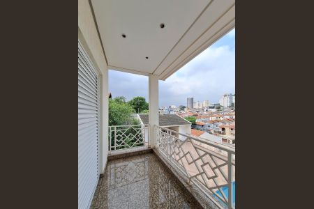 Casa à venda com 853m², 4 quartos e 20 vagas Casa à venda com 853m², 4 quartos e 20 vagasSacada Quarto 3