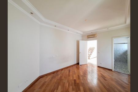 Casa à venda com 853m², 4 quartos e 20 vagas Casa à venda com 853m², 4 quartos e 20 vagasQuarto 1