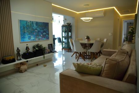 Apartamento à venda com 96m², 3 quartos e 2 vagasSala