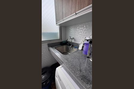 Apartamento à venda com 61m², 3 quartos e 1 vagaÁrea de Serviço