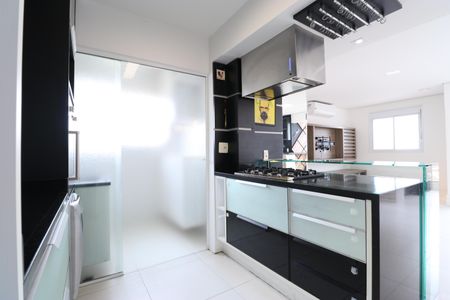 Apartamento à venda com 92m², 2 quartos e 2 vagasCozinha