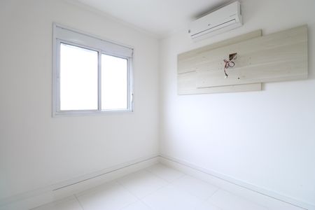 Apartamento à venda com 92m², 2 quartos e 2 vagasSuíte