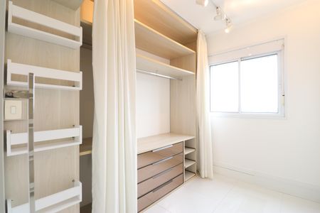 Apartamento à venda com 92m², 2 quartos e 2 vagasQuarto