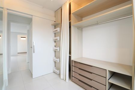 Apartamento à venda com 92m², 2 quartos e 2 vagasQuarto