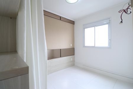 Apartamento à venda com 92m², 2 quartos e 2 vagasSuíte