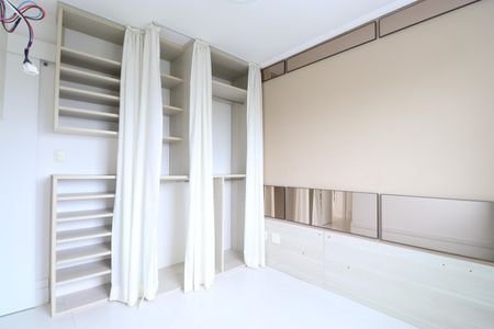 Apartamento à venda com 92m², 2 quartos e 2 vagasSuíte