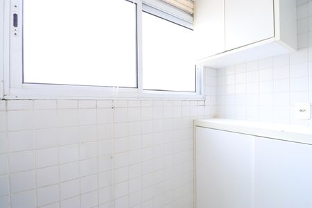 Apartamento à venda com 92m², 2 quartos e 2 vagasÁrea de Serviço