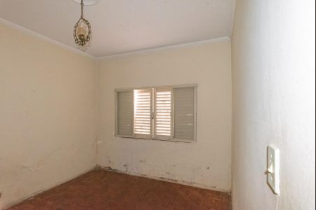 Casa à venda com 274m², 3 quartos e 3 vagas Casa à venda com 274m², 3 quartos e 3 vagasQuarto 3