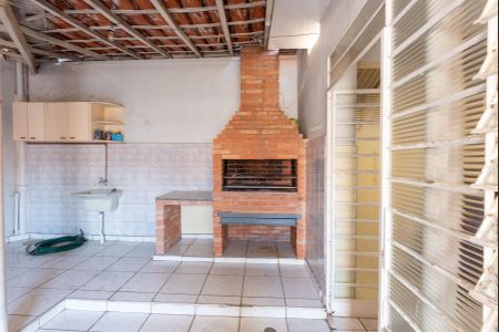 Casa à venda com 274m², 3 quartos e 3 vagas Casa à venda com 274m², 3 quartos e 3 vagasChurrasqueira