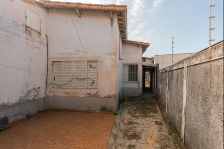 Casa à venda com 274m², 3 quartos e 3 vagas Casa à venda com 274m², 3 quartos e 3 vagasÁrea Externa