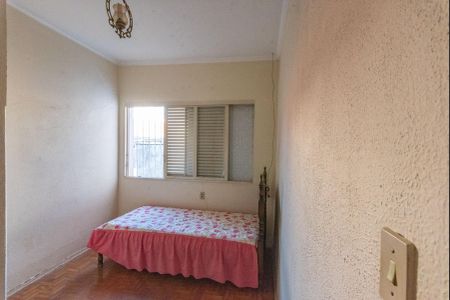 Casa à venda com 274m², 3 quartos e 3 vagas Casa à venda com 274m², 3 quartos e 3 vagasQuarto 2